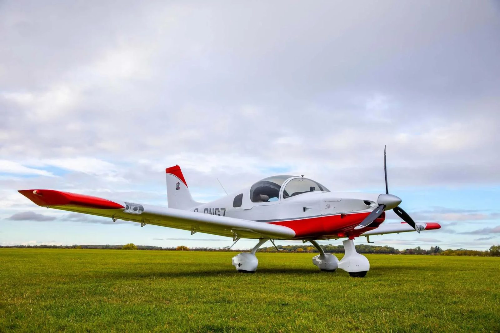 Sling 2 two-seat aircraft parked on grass (photo: Sling Aircraft)